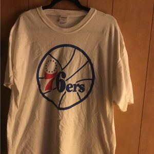 Philadelphia 76ers shirt